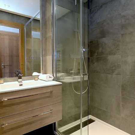 D'exception Au Coeur De Le Praz Avec Sauna - Fr-1-575-149