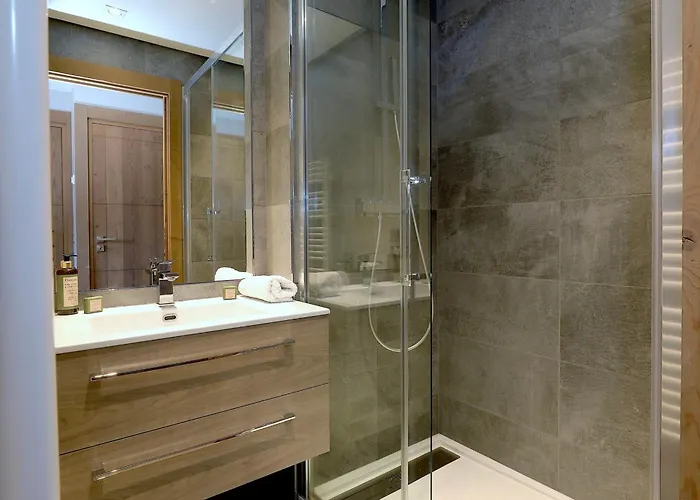 D'exception Au Coeur De Le Praz Avec Sauna - Fr-1-575-149